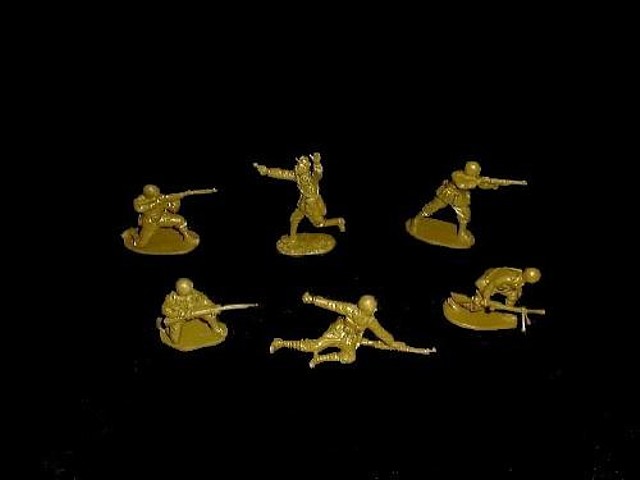 Romanians 12 figures in 6 poses (green)  <font color=#CC0000>(54mm) </FONT>