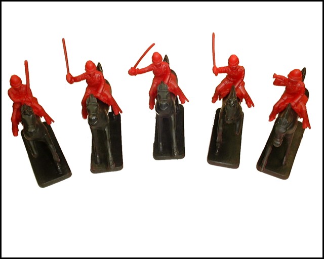 British Empire Cavalry w/pith helmets 5 figures in 5 poses  (red) w/horses (5525)<FONT COLOR=#CC0000> (54mm) </FONT>