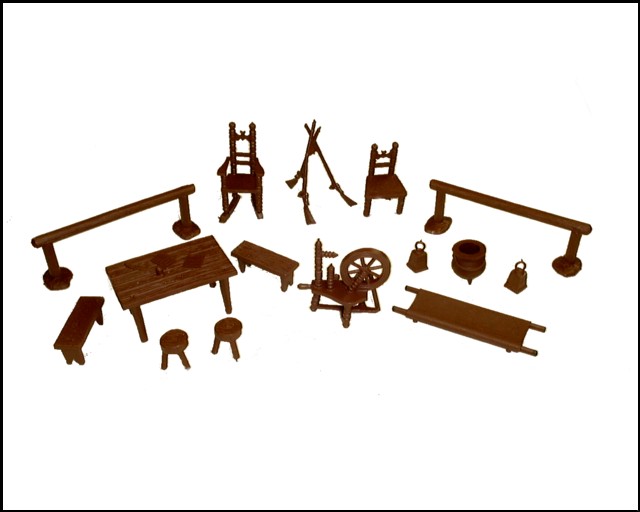 Accessories 17 piece set-- table, lanterns, rifle stack, spinning wheel, hitching post, kettle, stretcher, stools, etc.   <font color=#CC0000>(54mm) </FONT>