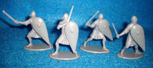 Plastic toy soldiers 1/32 scale Silver color. Medieval knights Infantry 