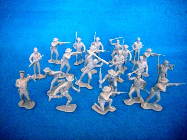 Marx western cavalry afoot,26 figures in 12 poses, gray (54mm)