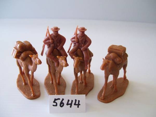 Armies in Plastic British Naval Camel Corps Pack Camel Set. 1898 Khaki Dress (5644)