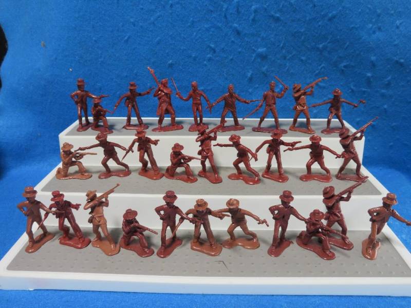 Alamo defenders with character figures, 29 figures, 54mm plastic
