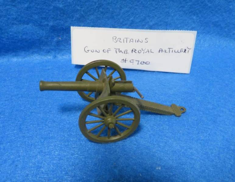 Britains vintage Royal Artillery field gun #9700, metal 1/32