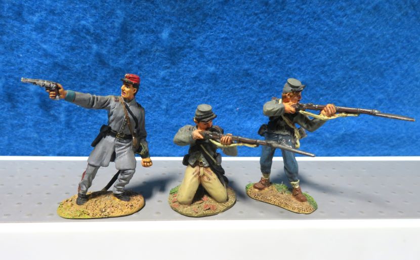 Conte Confederastes, set of 3 from 2002, metal painted 1/32