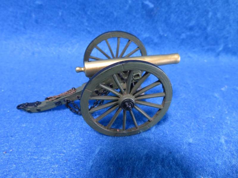 Conte: Metal Civil War Cannon Painted mint in box 1/32 scale