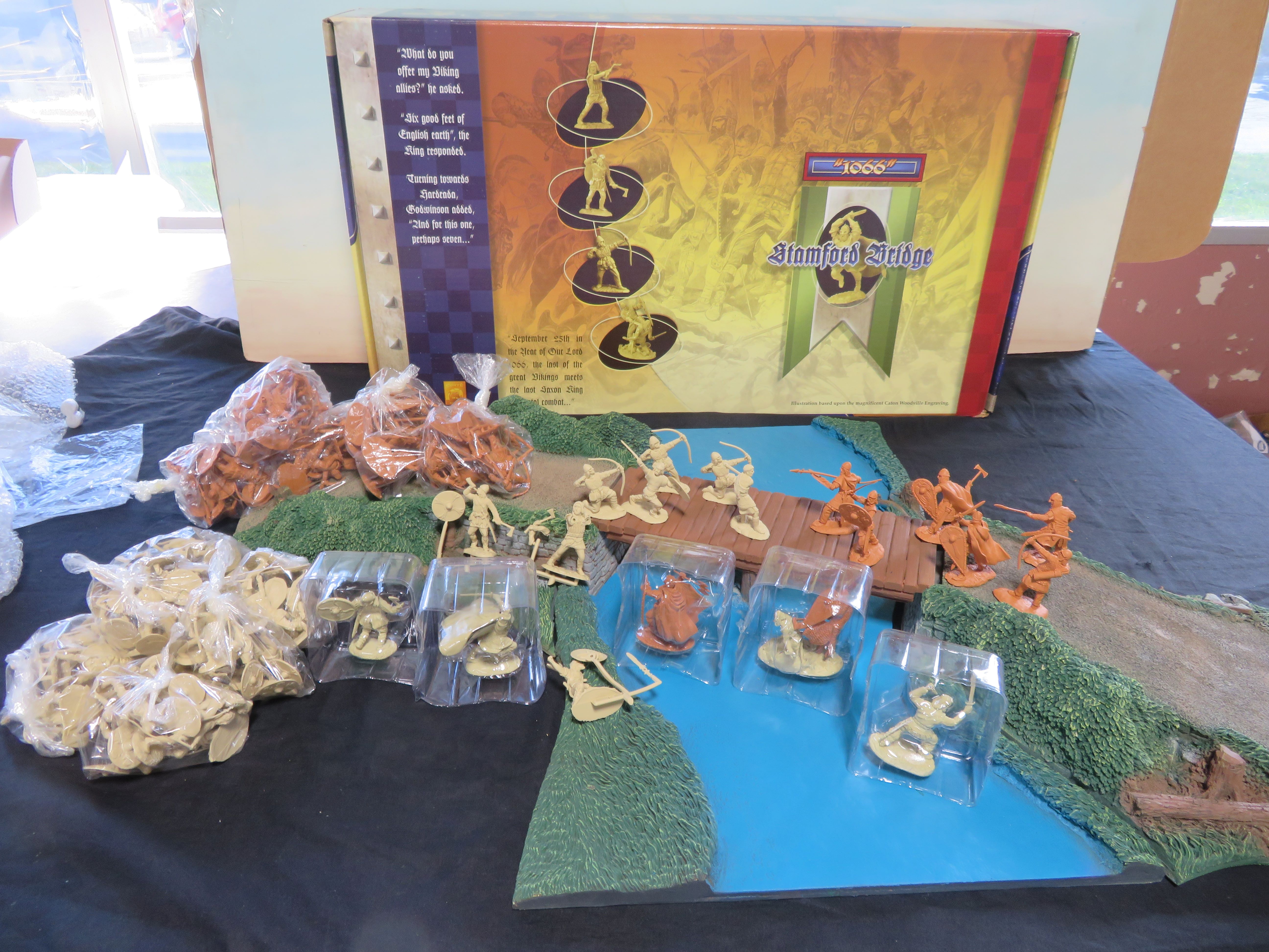 Conte Stamford Bridge playset in near perfect condition, 54mm