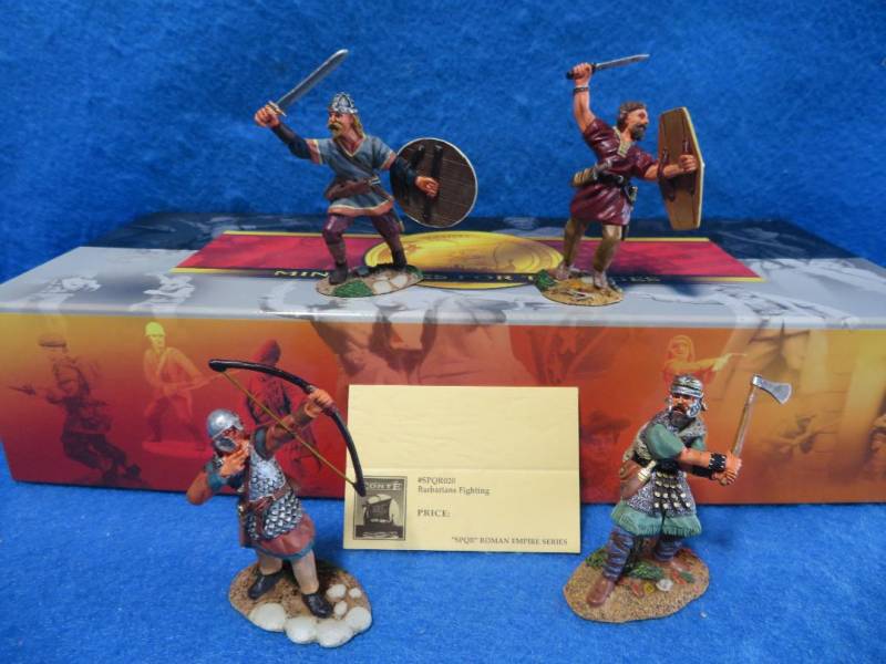 Conte Roman/Barbarians fighting, MIB,1/32, metal