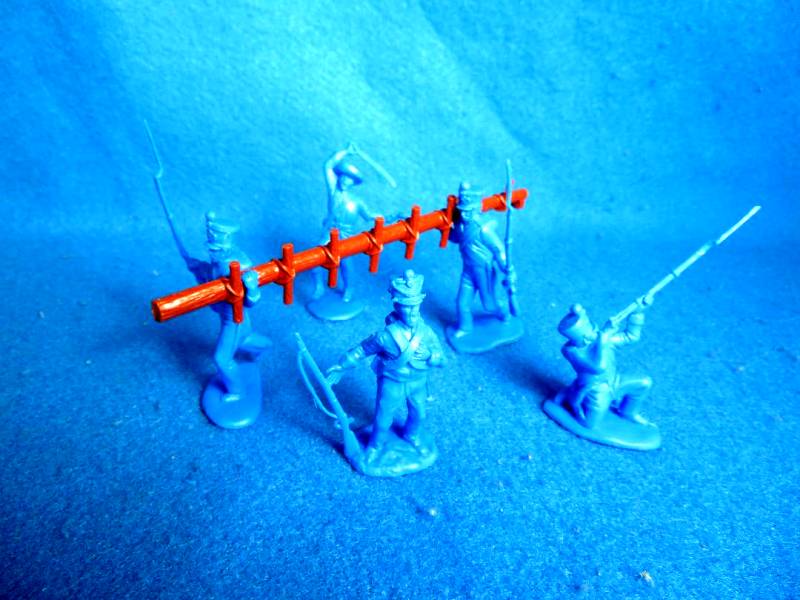 Mexican wall assault team 5 figures in 5 poses plus ladder, blue (54mm) </FONT>