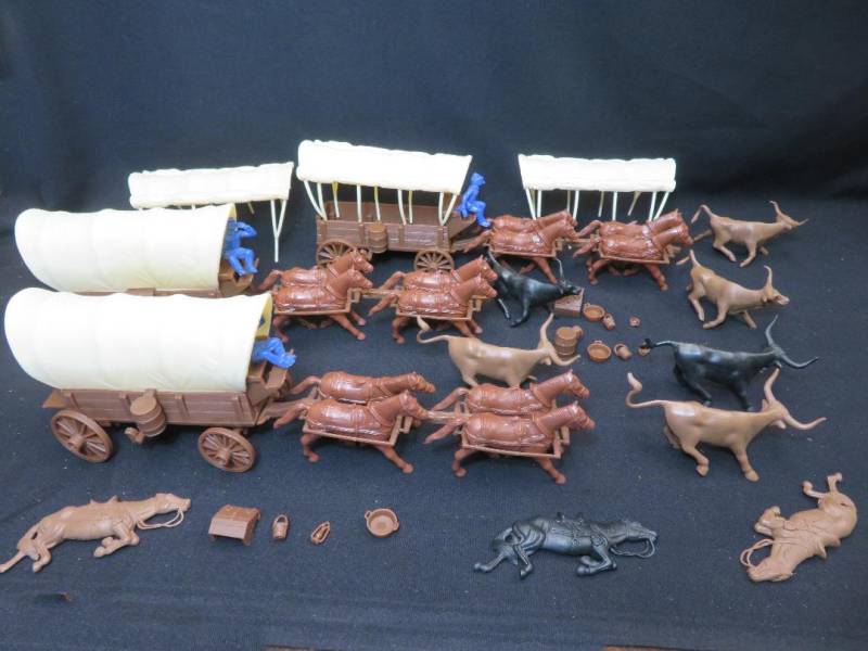 Wagon Train Special-3 covered wagons+ free goods