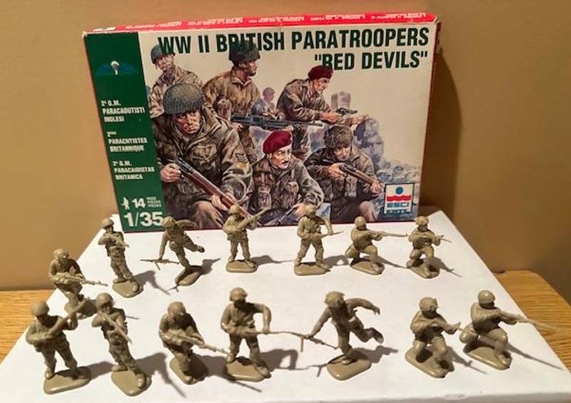 ESCI#5510 WWII British Paratrooper 
