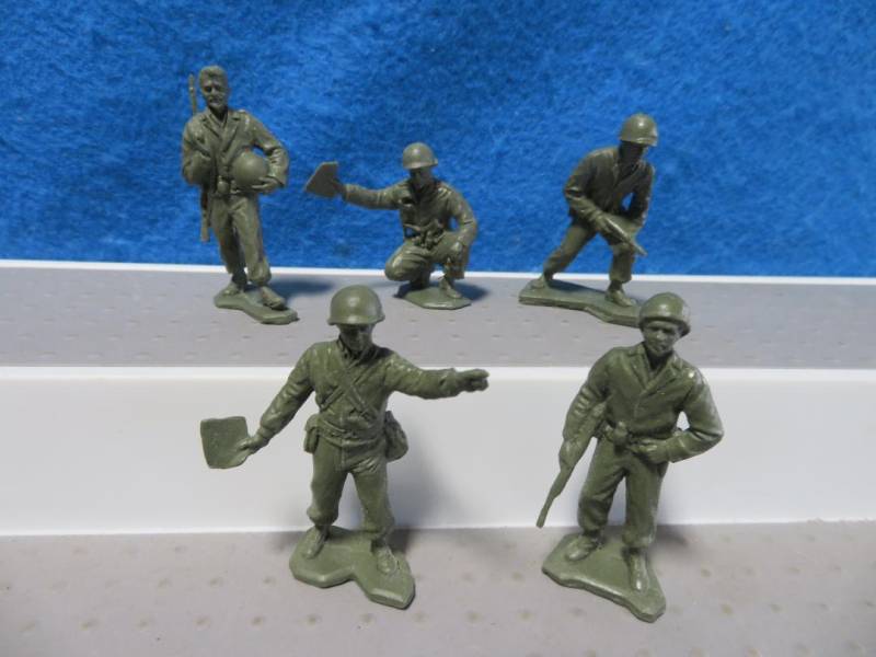 Gallant Men character figures set of 5, 54mm, resin