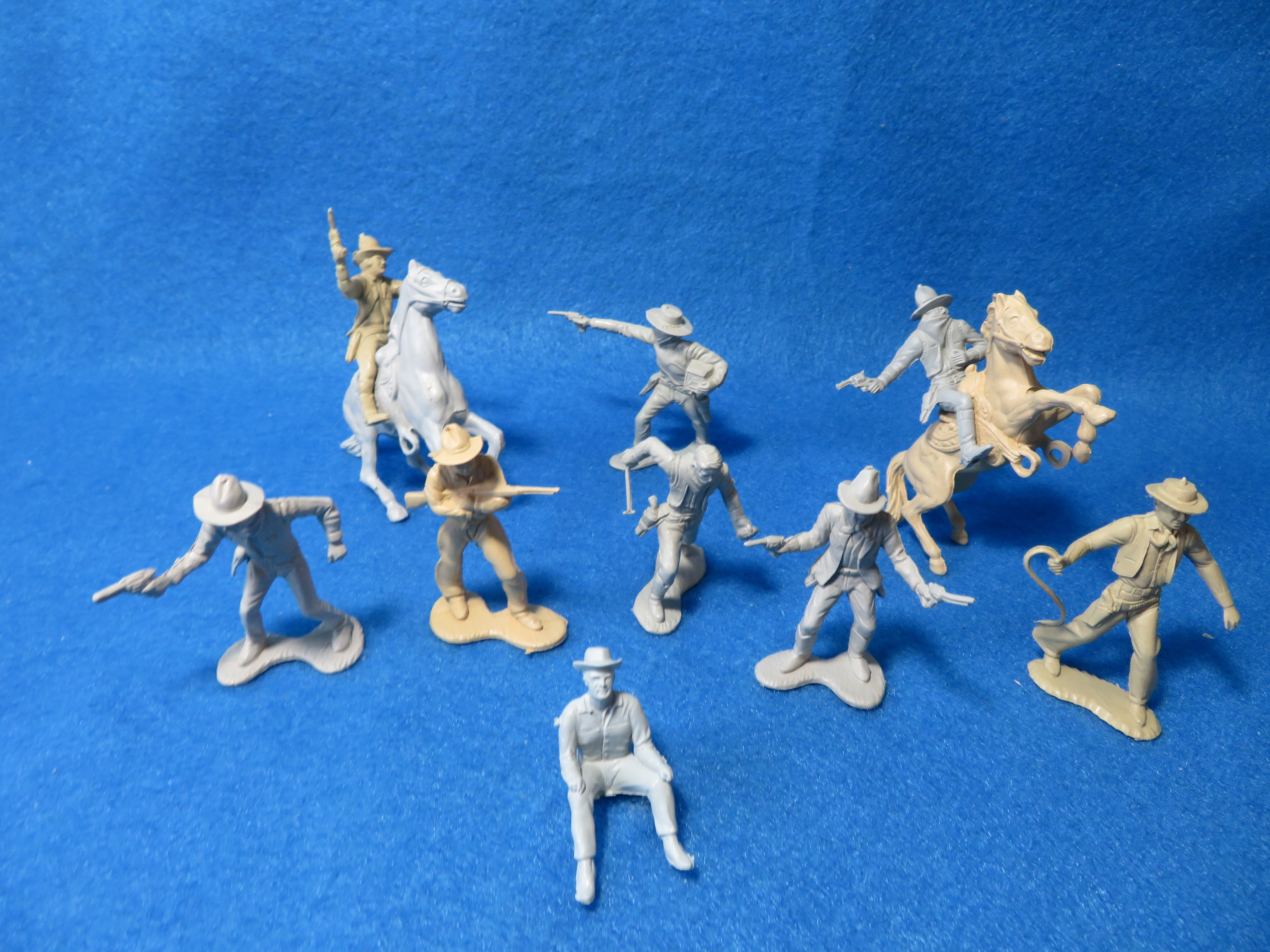 Vintage Lido knights with horses + weapons, 3 different, 54mm