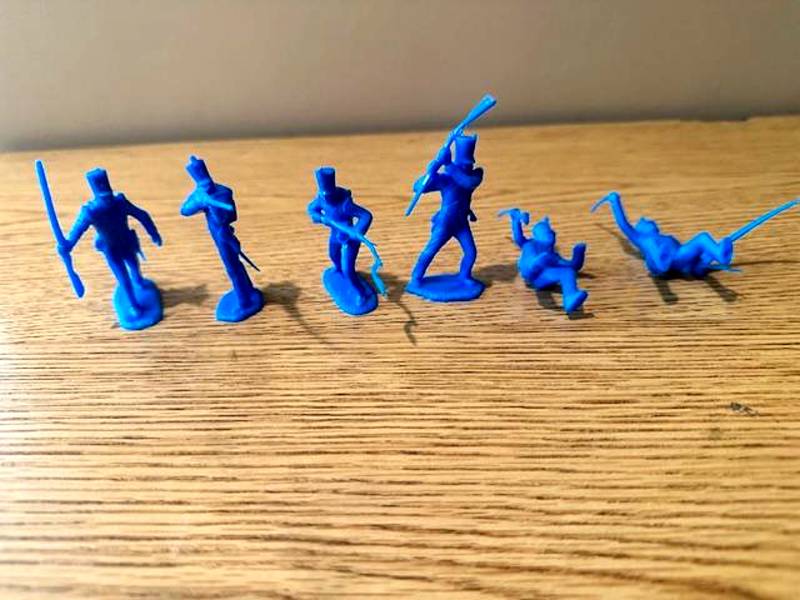 Marx Alamo Shako hat Mexican soldiers in Med Blue color 25 figures in all 6 poses