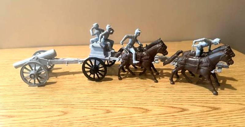 Marx Civil War Confederate limber + gun, gray, 54mm