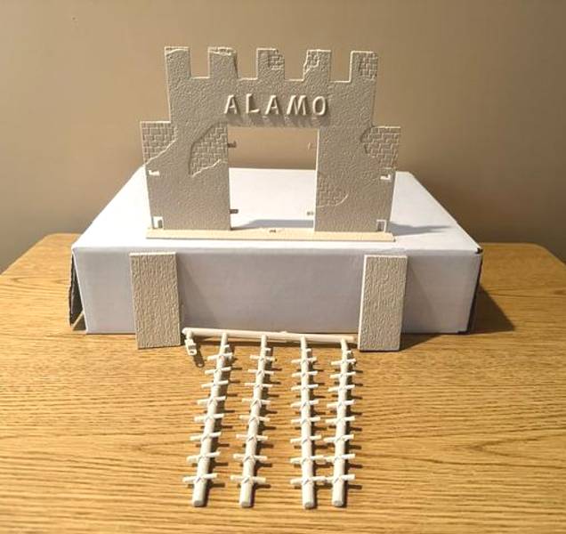 Marx Reissue plastic Alamo Gate complete and never used