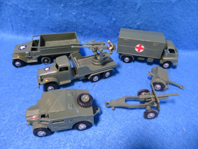 Politoys 1960's U.S, military vehicles X 6 , 1/41 plastic