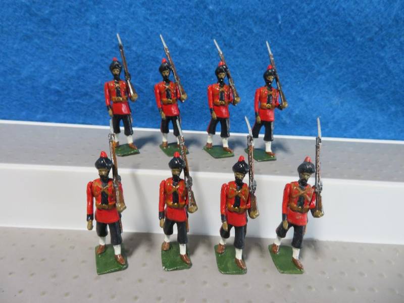 British Empire Indian army, 8 metal soldiers, 1/32, painted