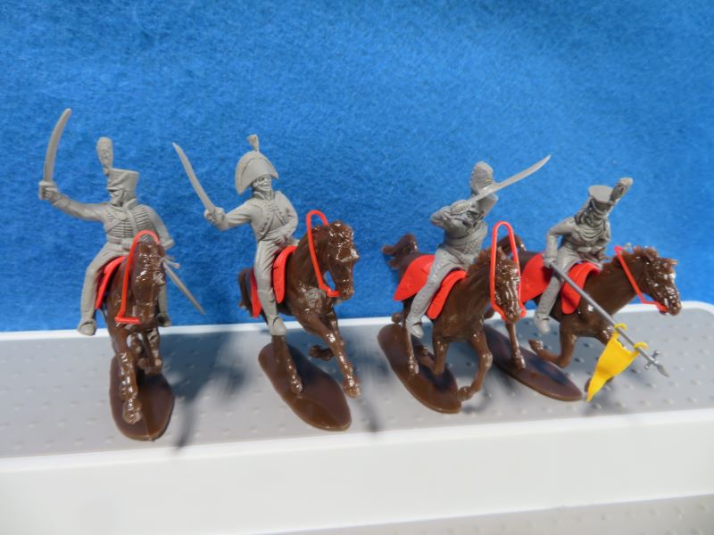 TIMPO Napoleonic Cavalry Saddles & Reins for Toy Soldiers 54MM Gray/Black 