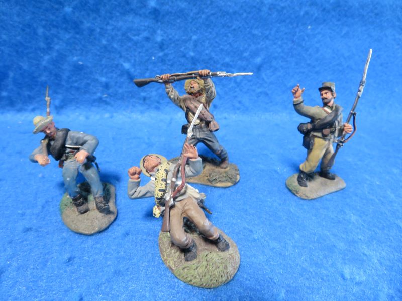 Conte Conf infantry X 4, metal factory painted , 1/32